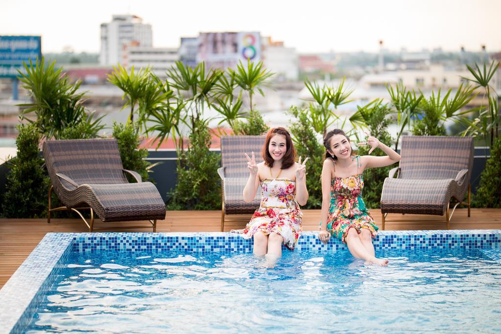 Villa Baron Sha Plus Nonthaburi Eksteriør billede