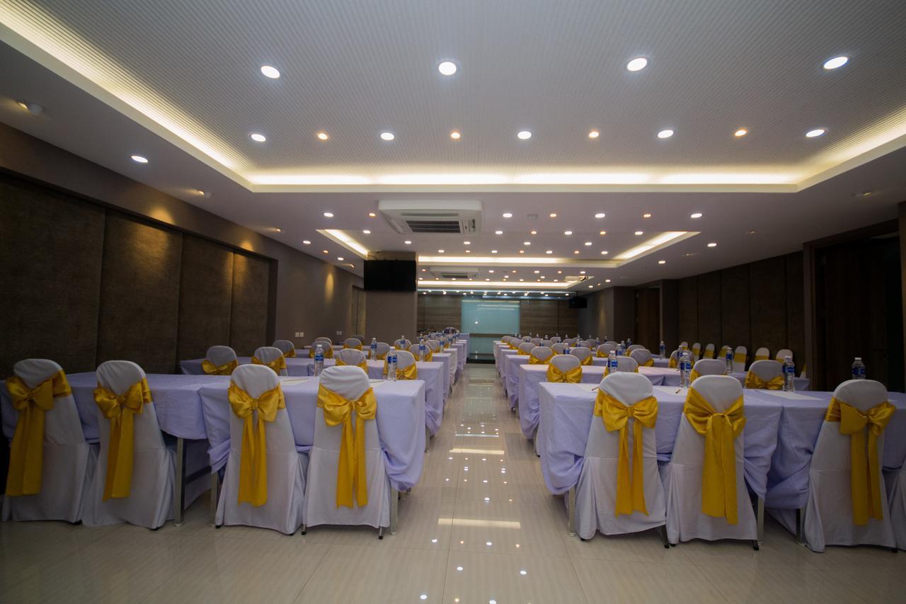 Villa Baron Sha Plus Nonthaburi Eksteriør billede
